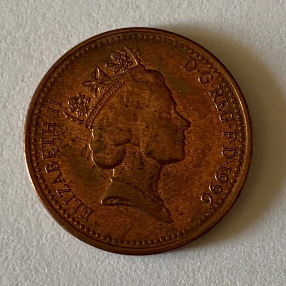 One Penny - 1996 - United Kingdom UK Coin - Queen Elizabeth II - KM #935a - Picture 2 of 4
